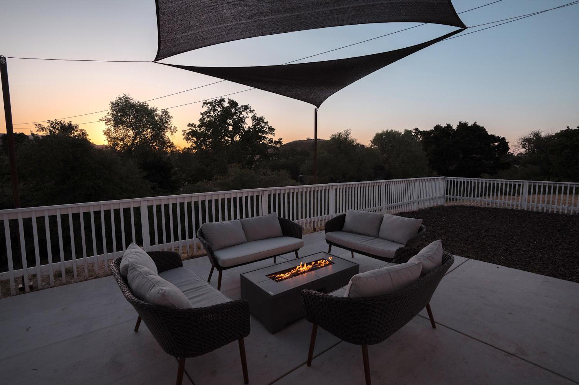 Wine Country Modern Farmhouse With Heated Pool, Hot Tub, Cybertruck El Paso de Robles Exterior foto
